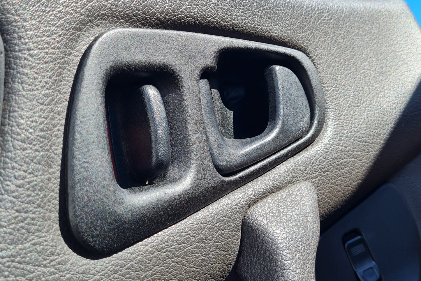 Mitsubishi GTO/3000GT Interior Door Handle Bezel