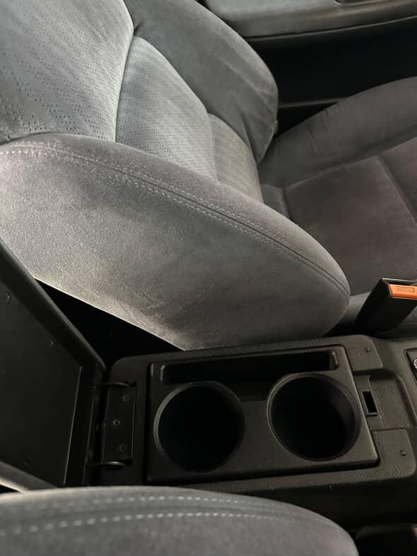 C33 Centre Console Cupholder